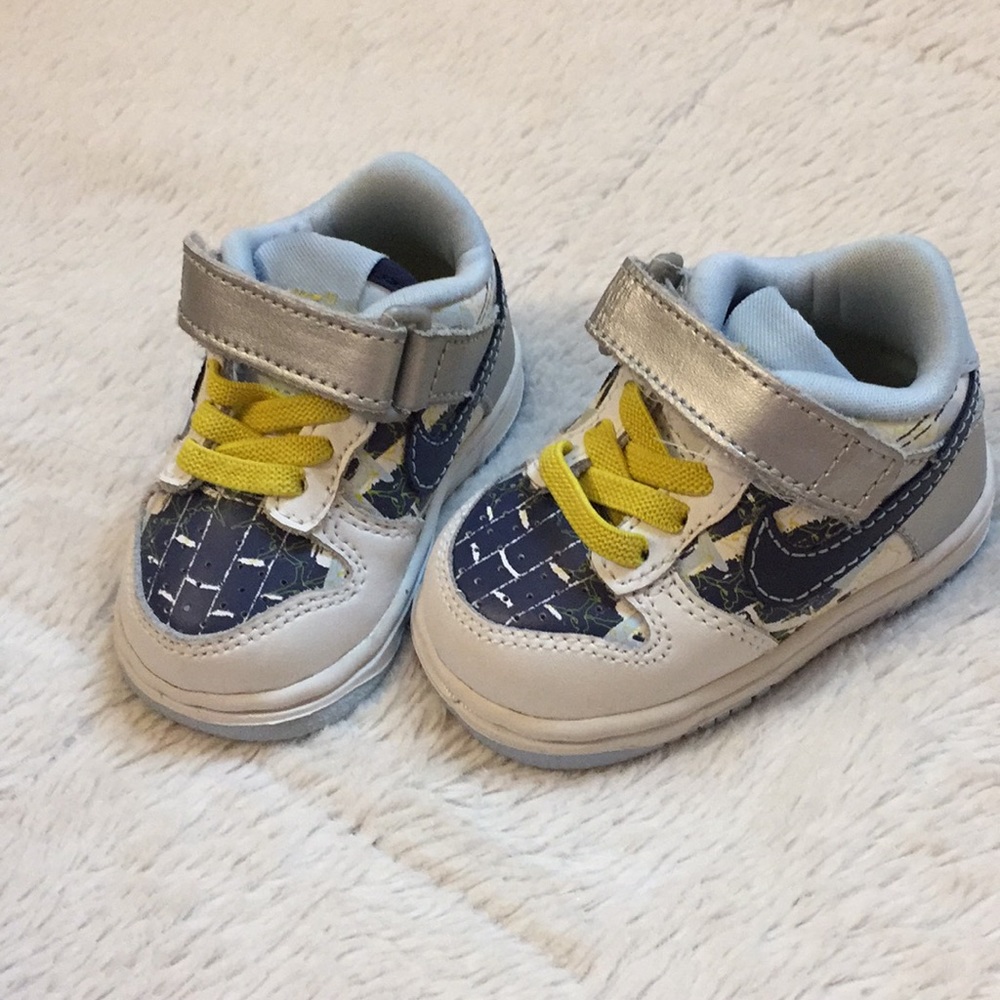 Like new Baby boy Nike sneakers